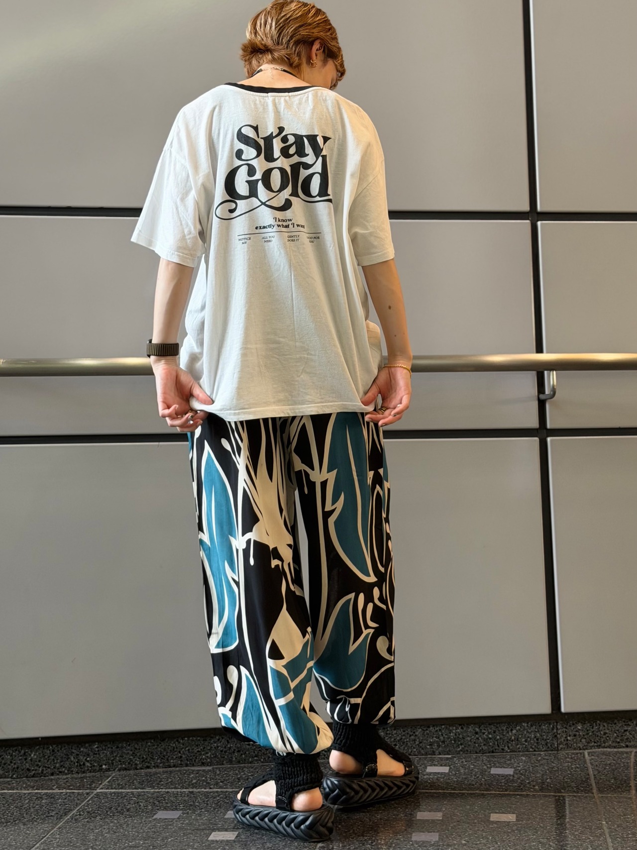 Tribe　ボタニカル柄バルーンパンツ