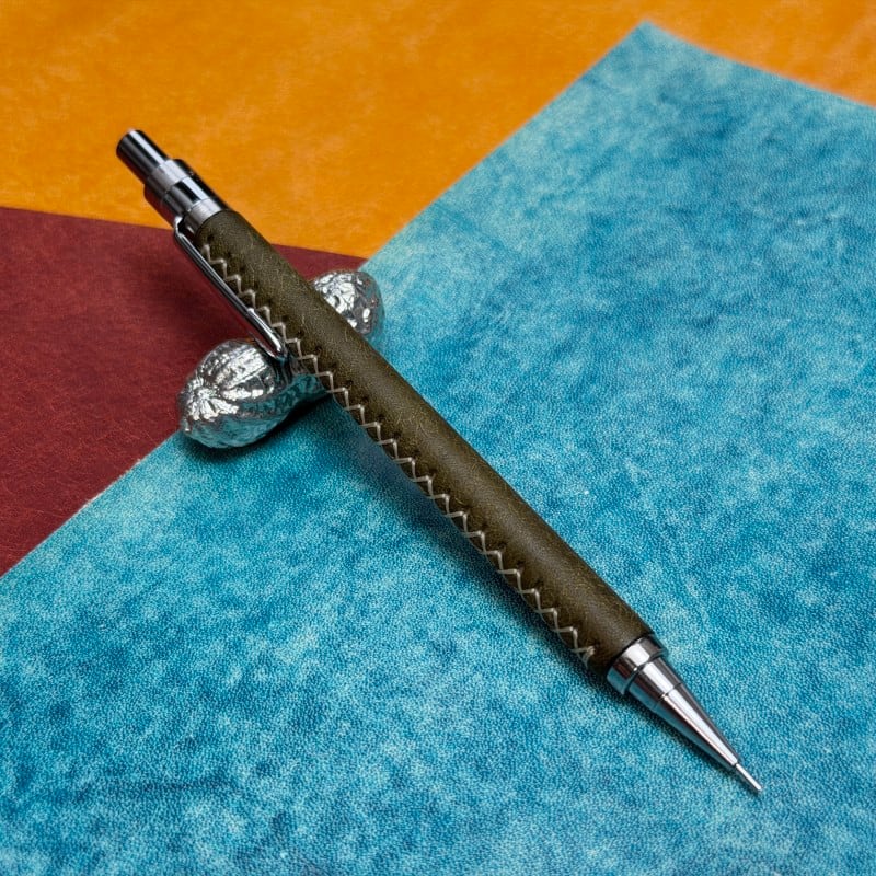 未使用　Steef&Co シャープペンシル　プエブロオリーバ　ST Draft 05312 プエブロ Oliva DM-1 シャープペンシル 0.5mm | クラフト工房