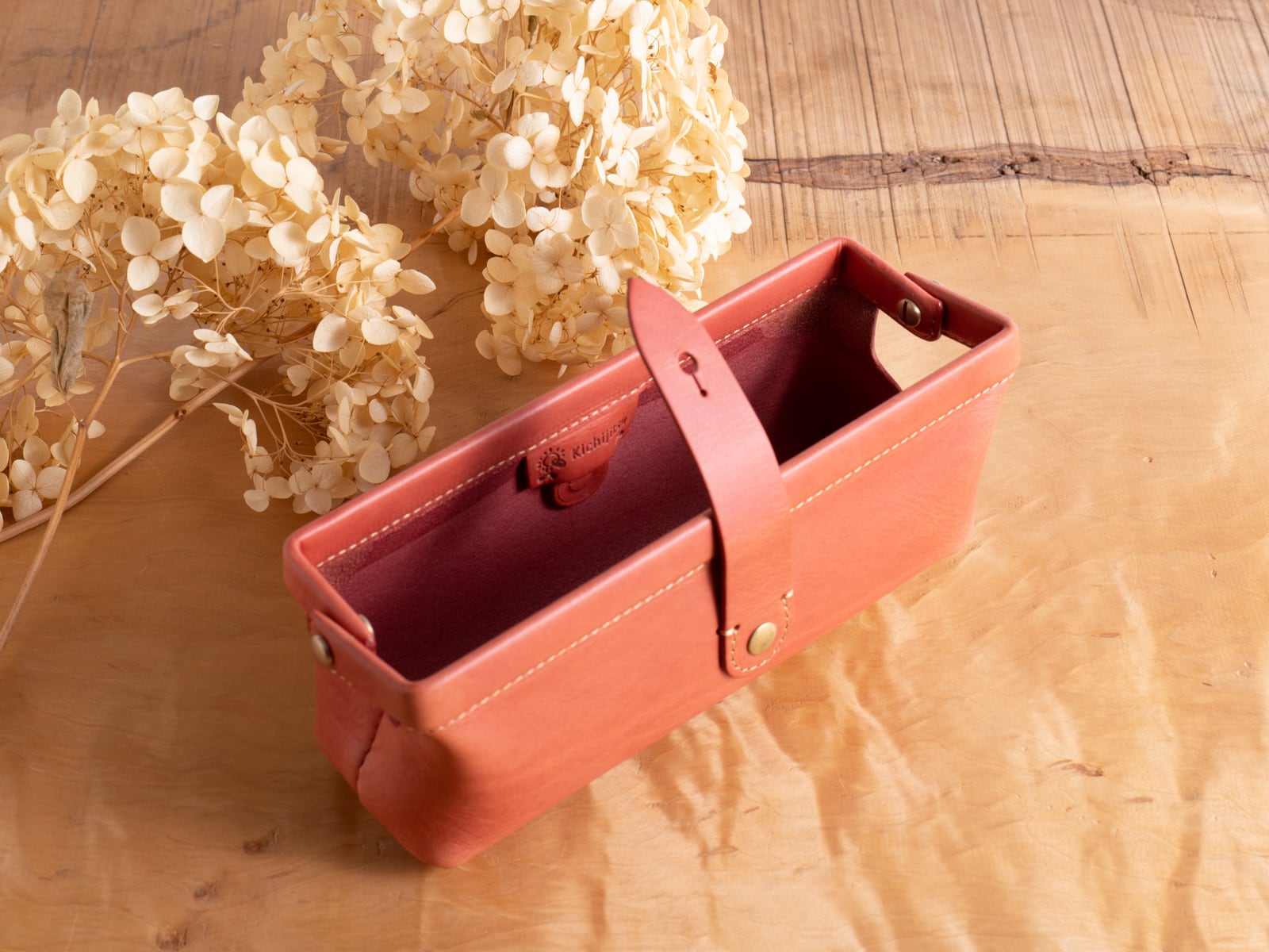 Paka-pen #コーラル イタリアンレザーのペンケース 入学祝い、就職祝い