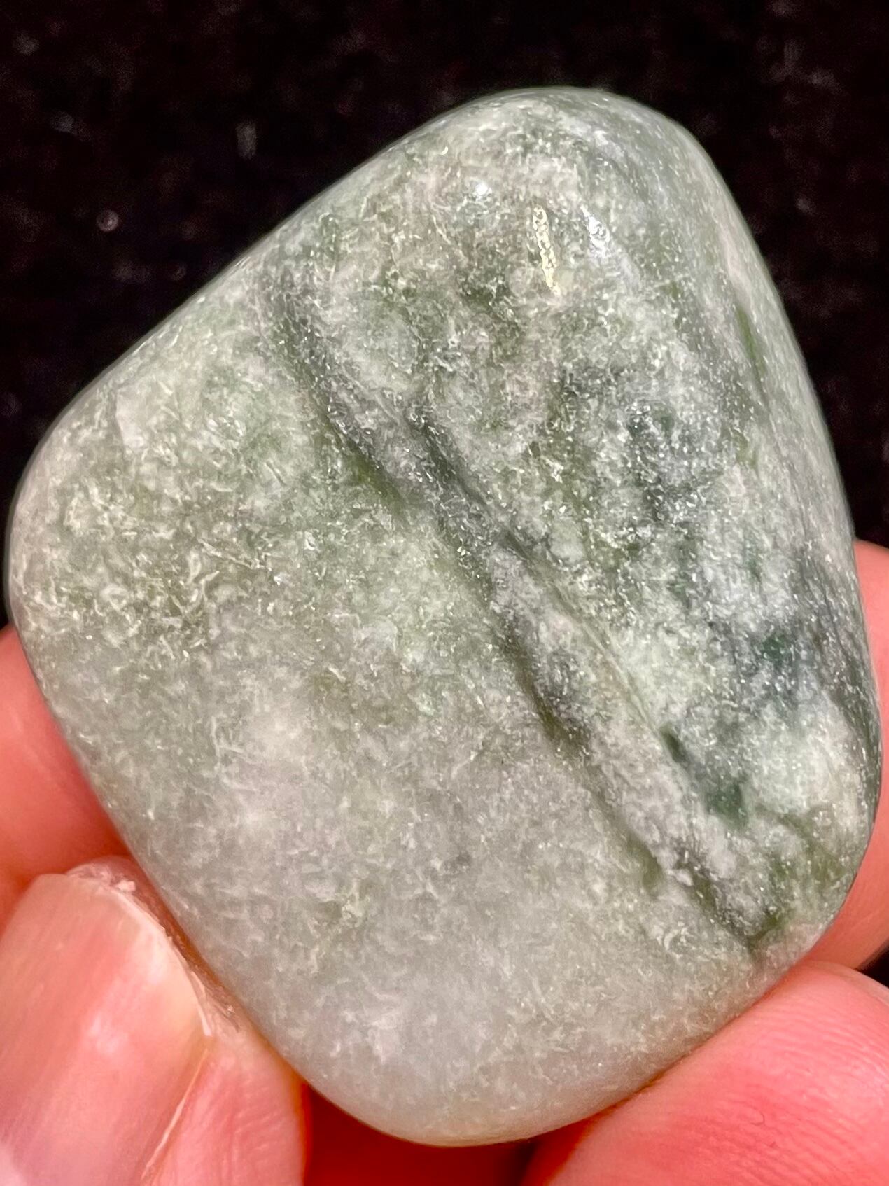 12) 糸魚川翡翠・研磨タンブルA