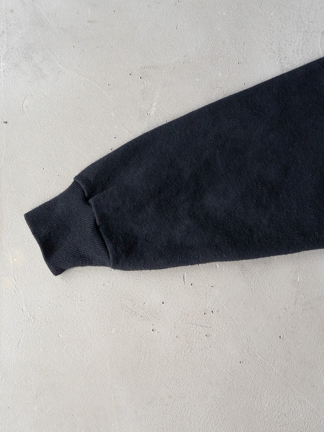 unknown used "Hanes"body fringe sweat