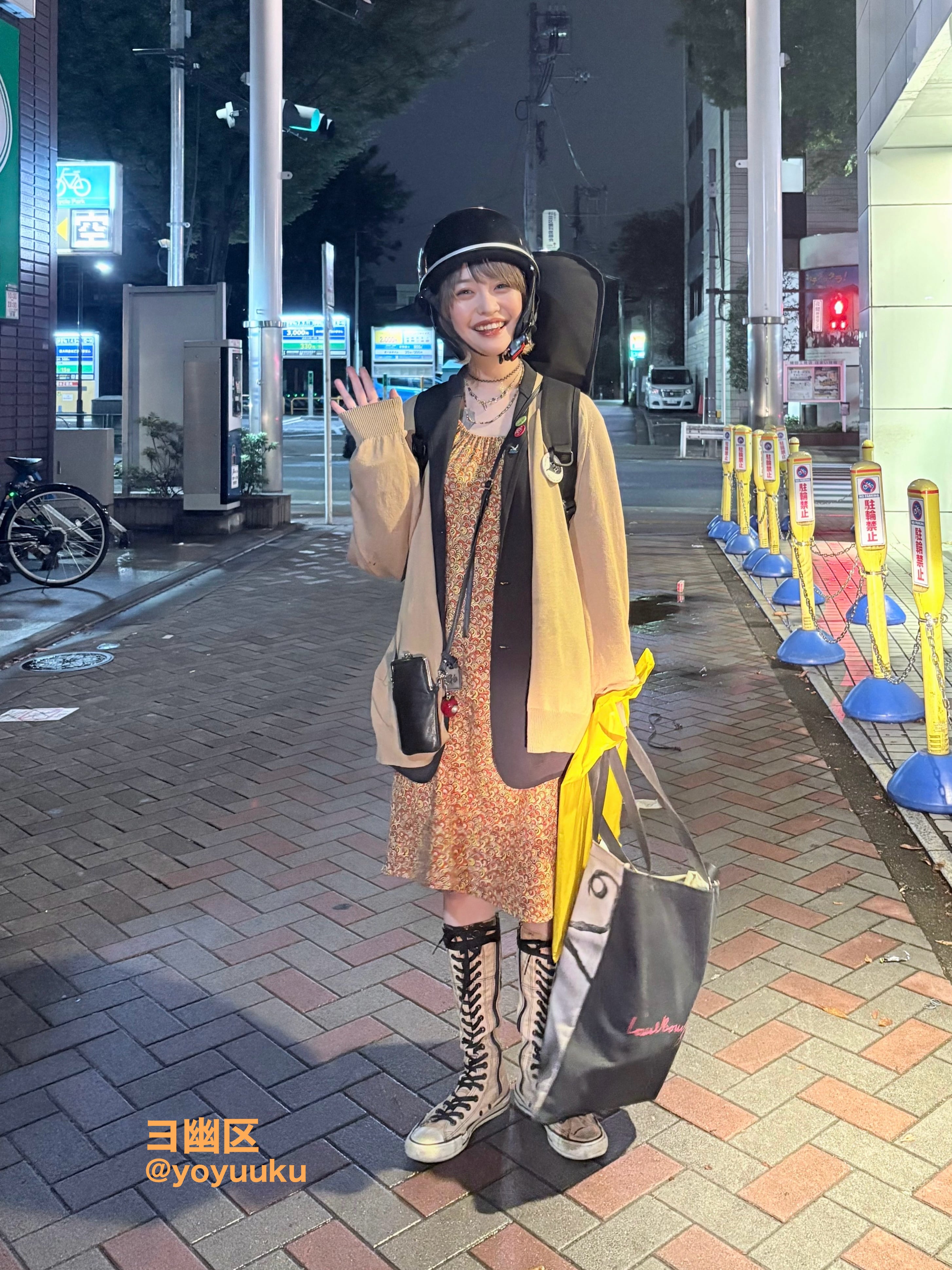 交通安全厄除け縁切り御守りステッカー | スペシャルポップアップ