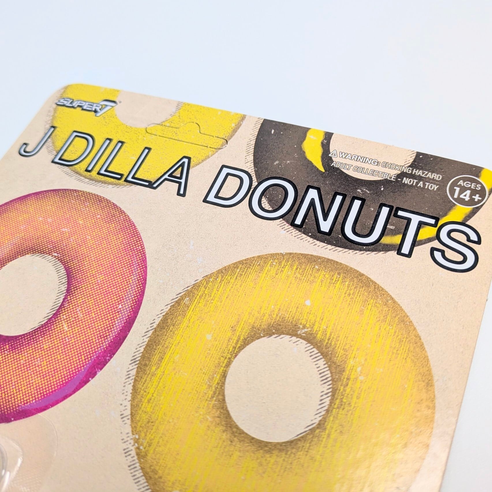 【 スーパー7 ReAction Figures 】J DILLA ジェイディラ Donuts ドーナツ アルバムカバー ver. / SUPER7 /スーパー7〚アメリカン雑貨 アメトイ〛