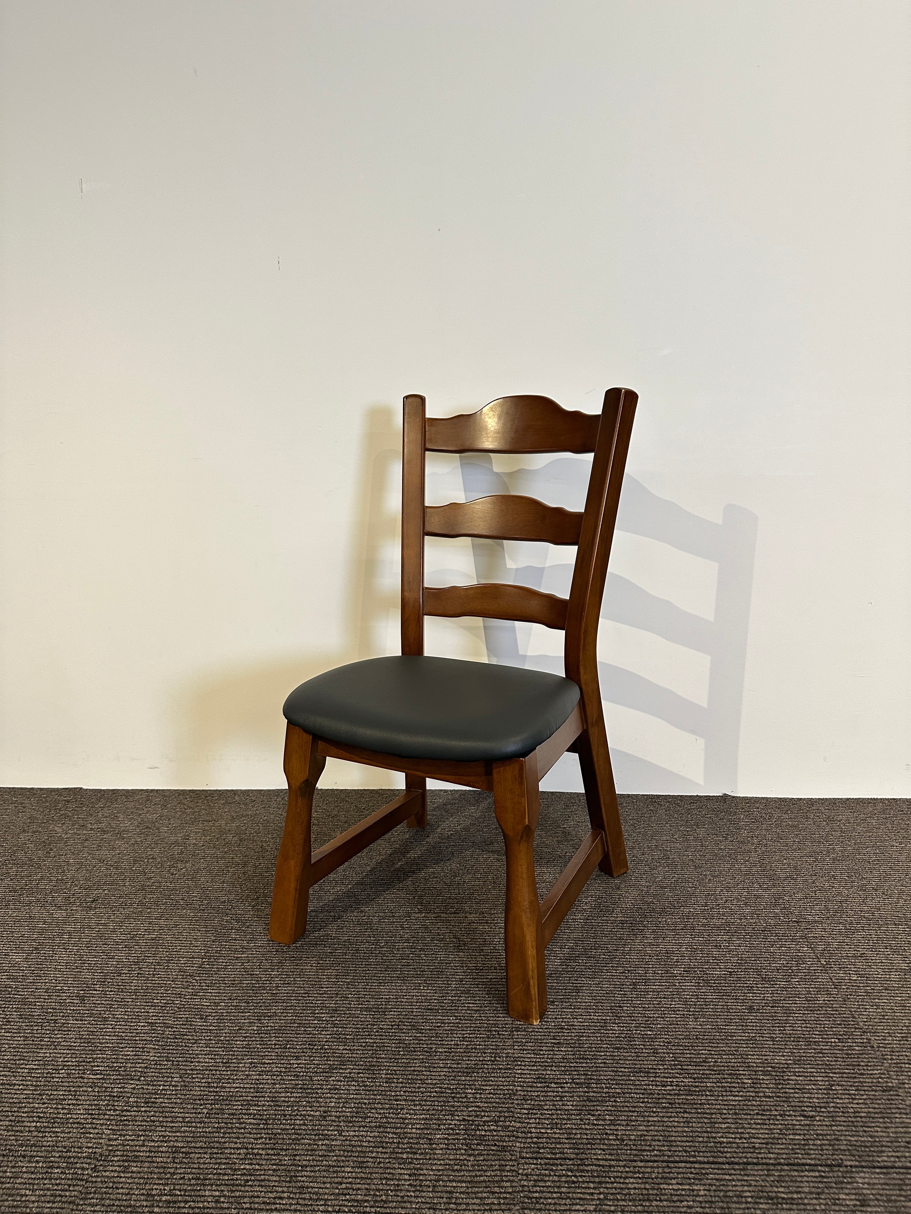 張替ダイニングチェア ブラック