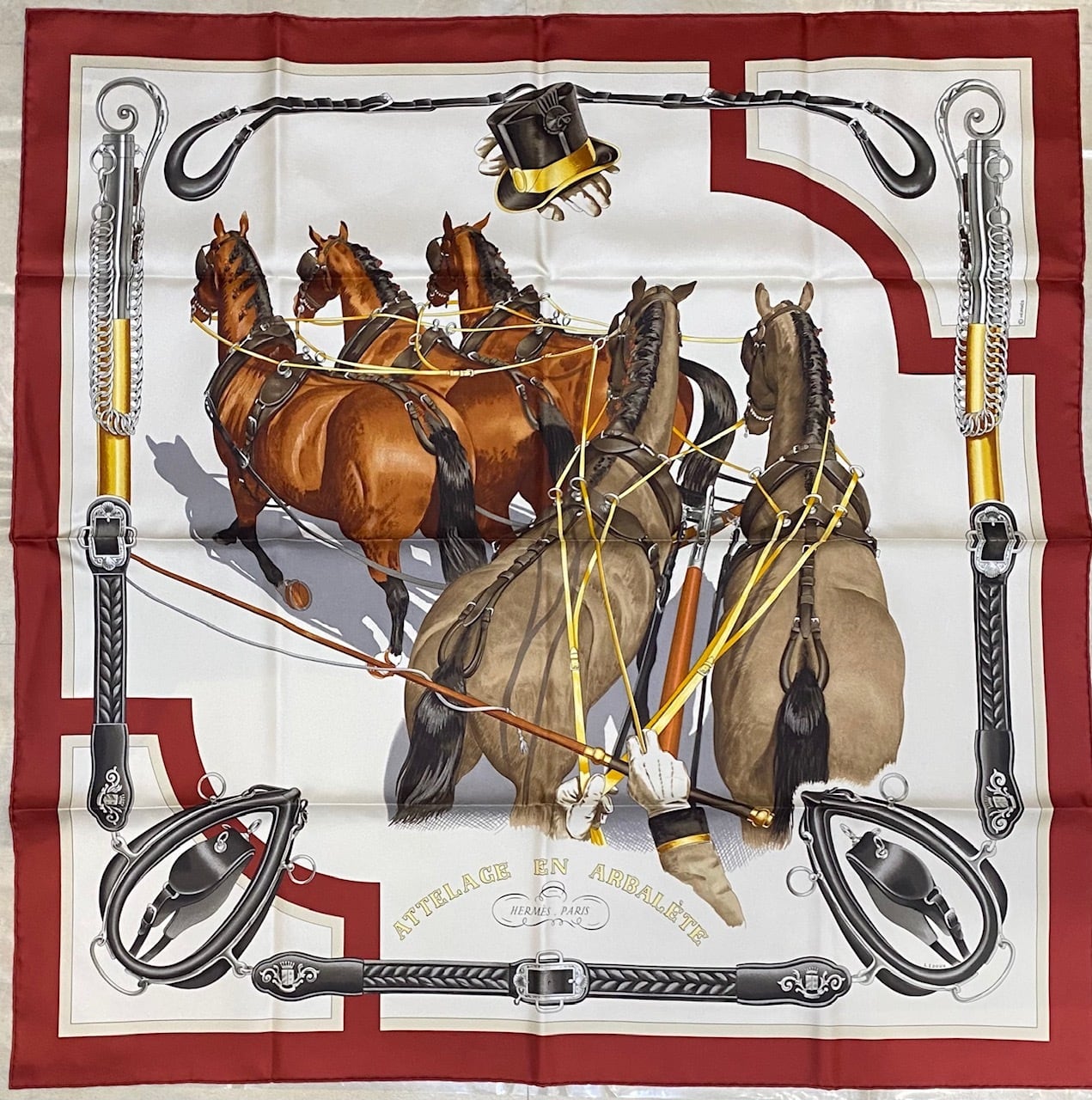 HERMES エルメス スカーフ カレ90 《弓形連結》Rouge Cuit | TTJ