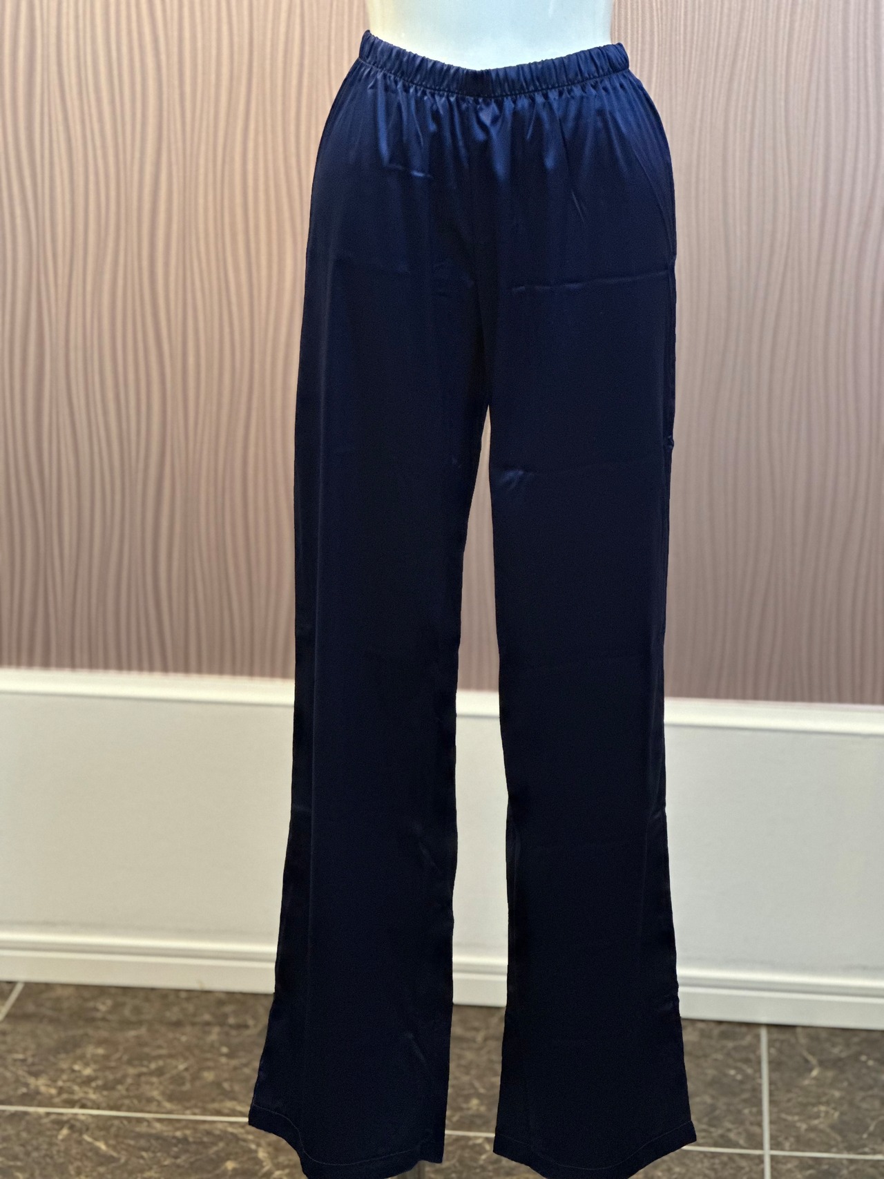 effetto  サテン　パジャマセット