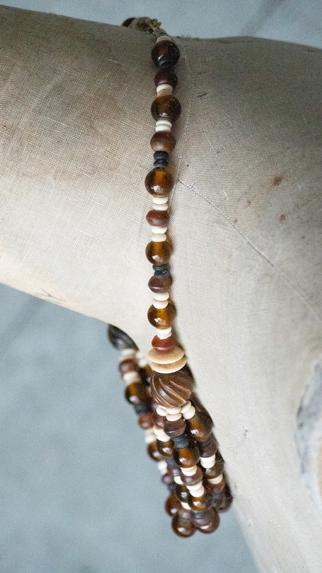 unknown 1980s Multi-strand necklace