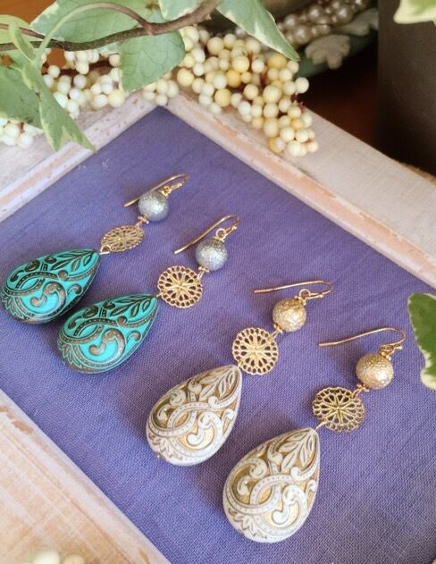 【478】木製パーツとアクリルビーズのイヤリング／ピアス 478】木製パーツとアクリルビーズのイヤリング／ピアス 【公式通販】