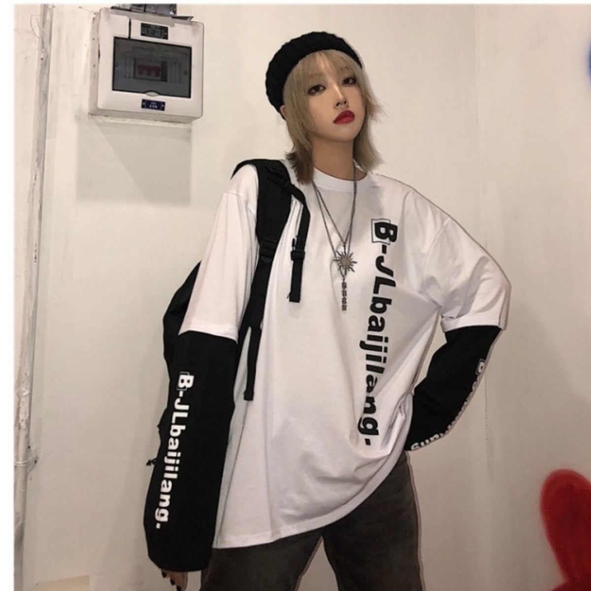 韓国 ファッション 原宿系 レディース 重ね着風 袖 ロゴ サブカル系 長袖 アメカジ 衣装 スケーター オルチャン 英文字 ストリート 韓国 Basecamp49
