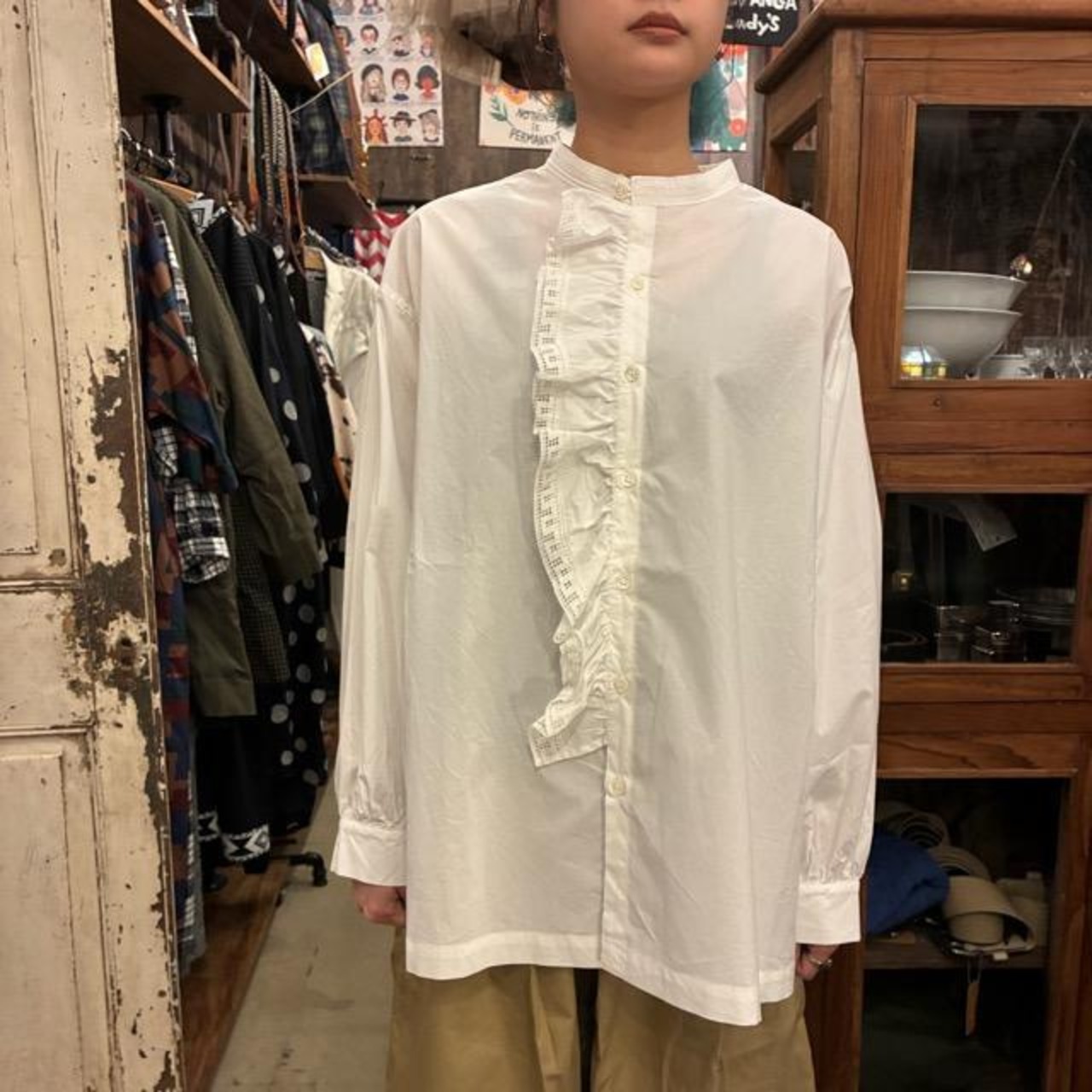 UNIVERSAL SEVEN Natural Typewriter Italian Filet Lace Ruffle Blouse, White, White, Long Sleeve, Cotton