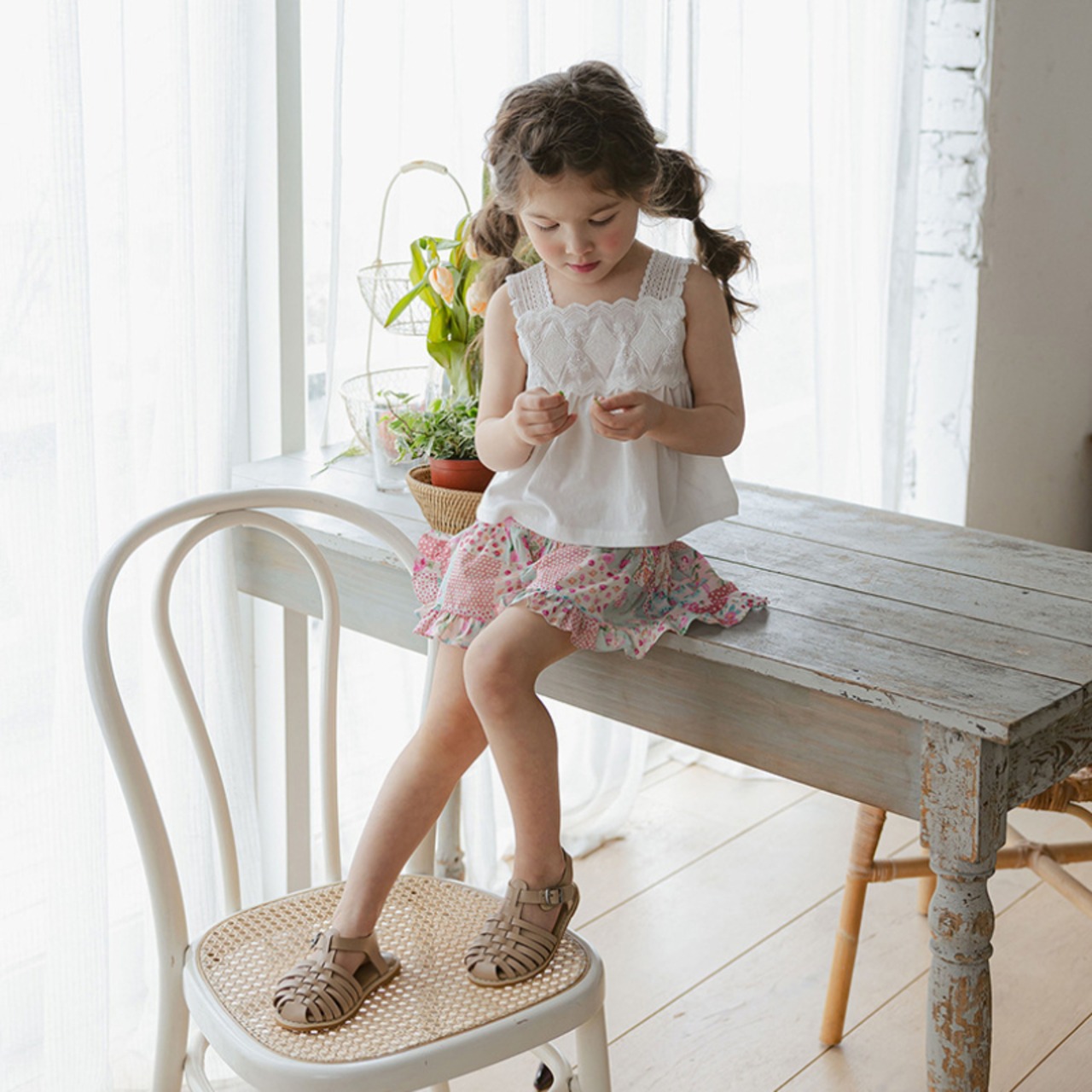 夏レースデザインタンクトップ