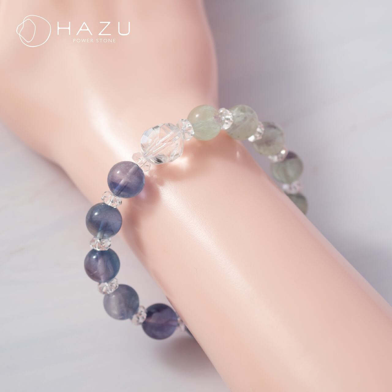 天珠とエンジェルフェザー、アイリスクォーツの運気アップブレス 天珠とエンジェルフェザー、アイリスクォーツの運気アップブレス 金運