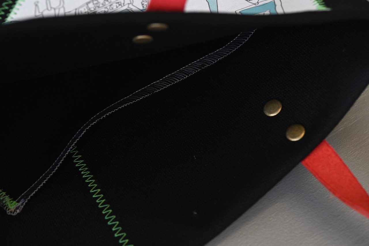 変型トート(赤)・Rio