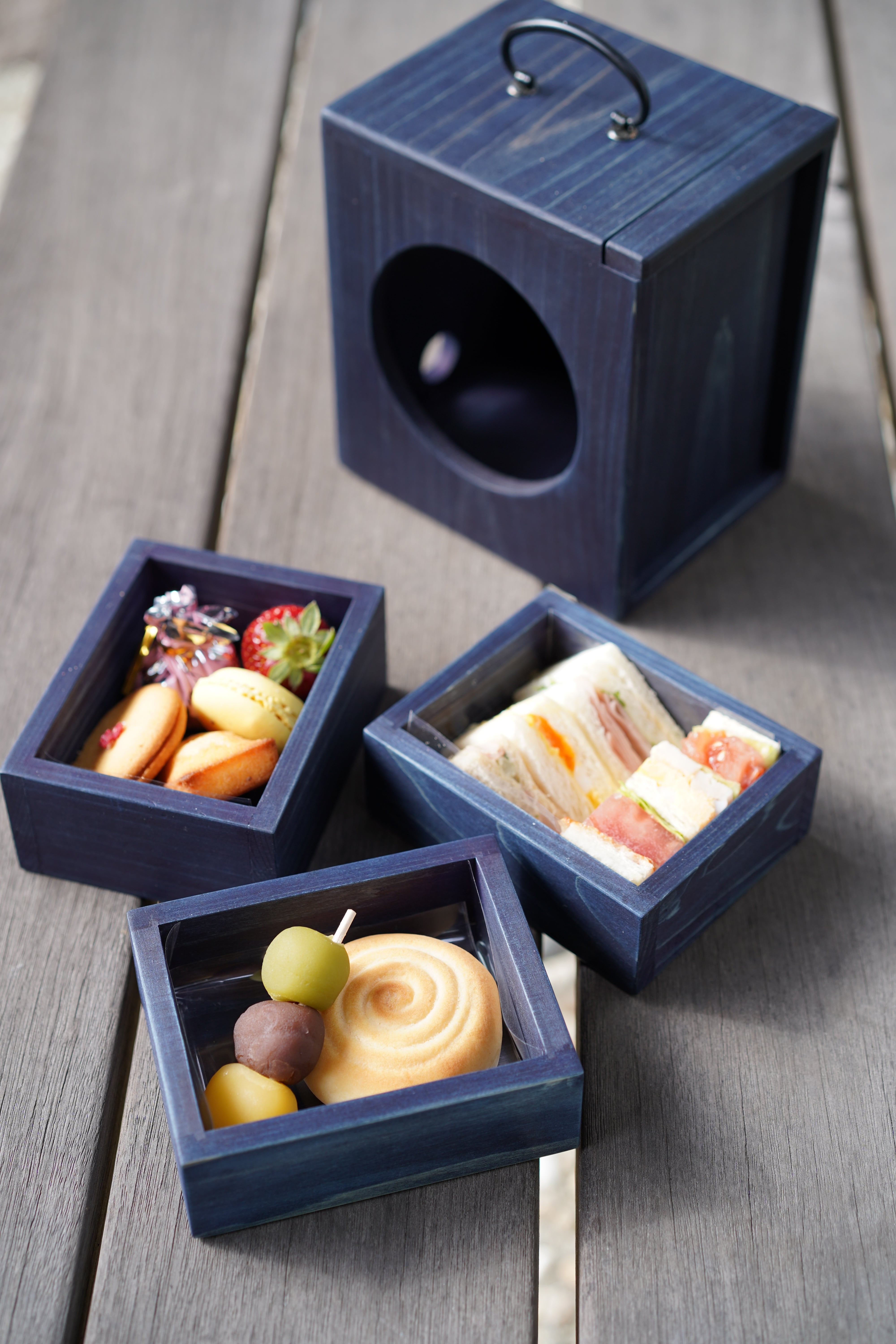 受注生産】藍染遊山箱（ゆさんばこ） | 江淵鏡台店