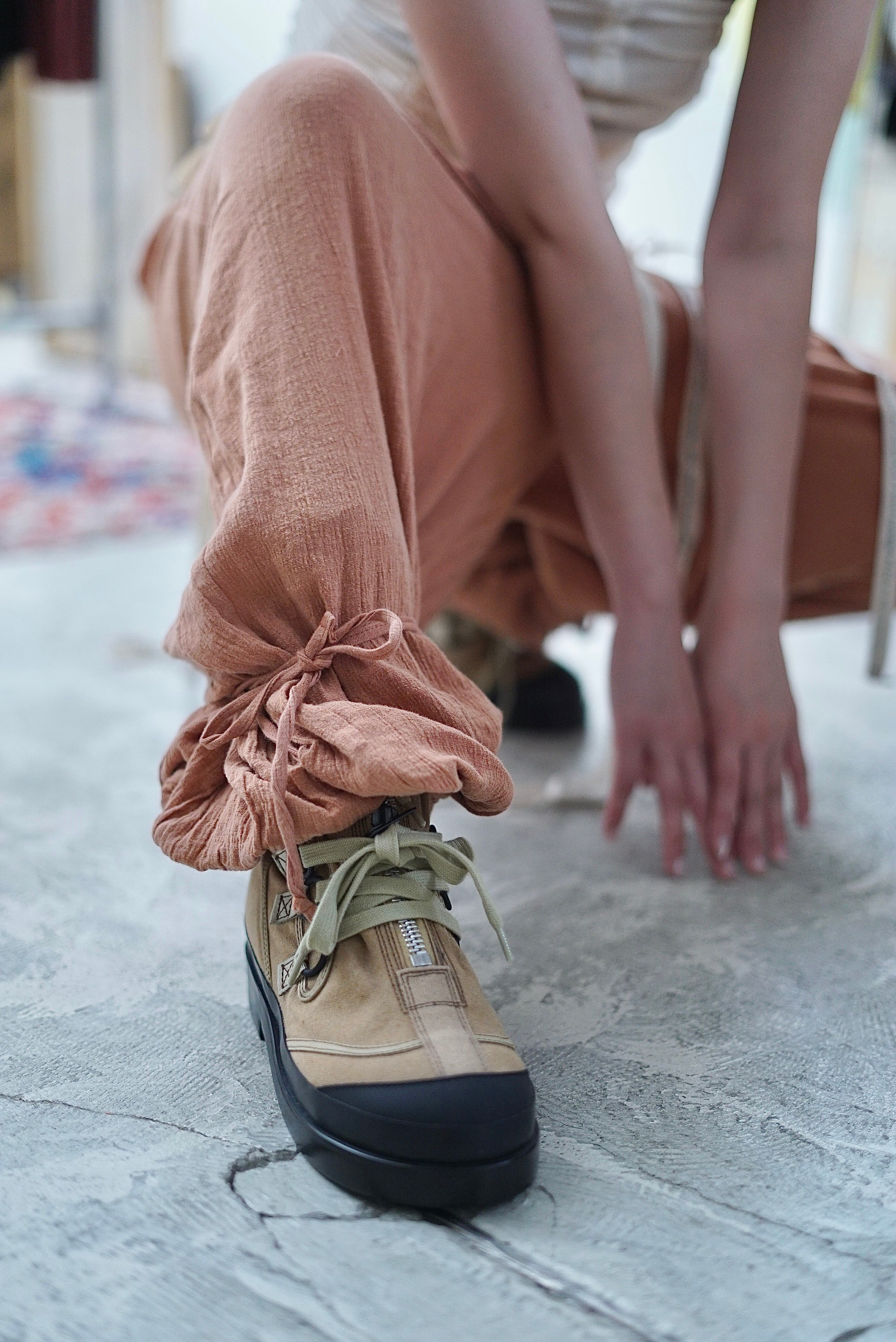 Baserange / DIPH PANTS ( BRICK, BLACK ) | JUQUI Online 