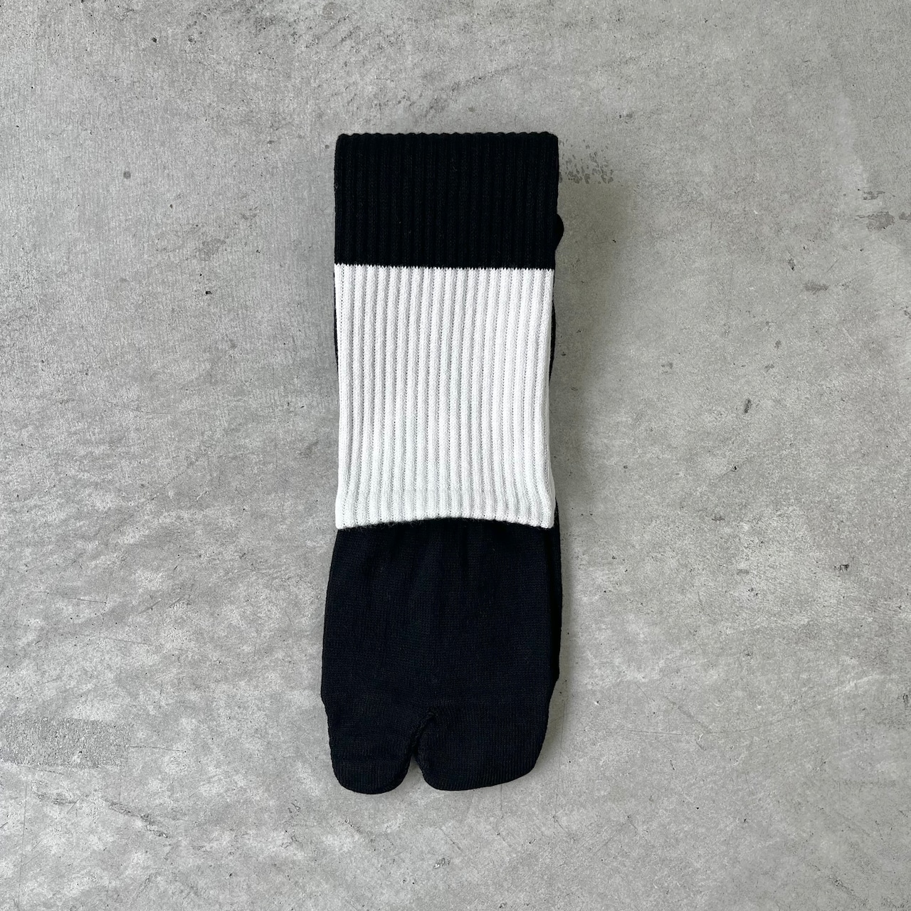 FAKUI / 【FREE size】tabi sports socks FK-196