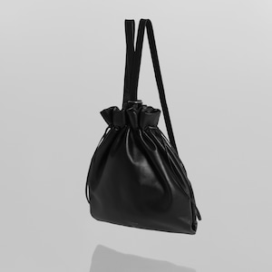 real leather drawstring shoulder & backpack [bdbd5] / Y2505ARB70