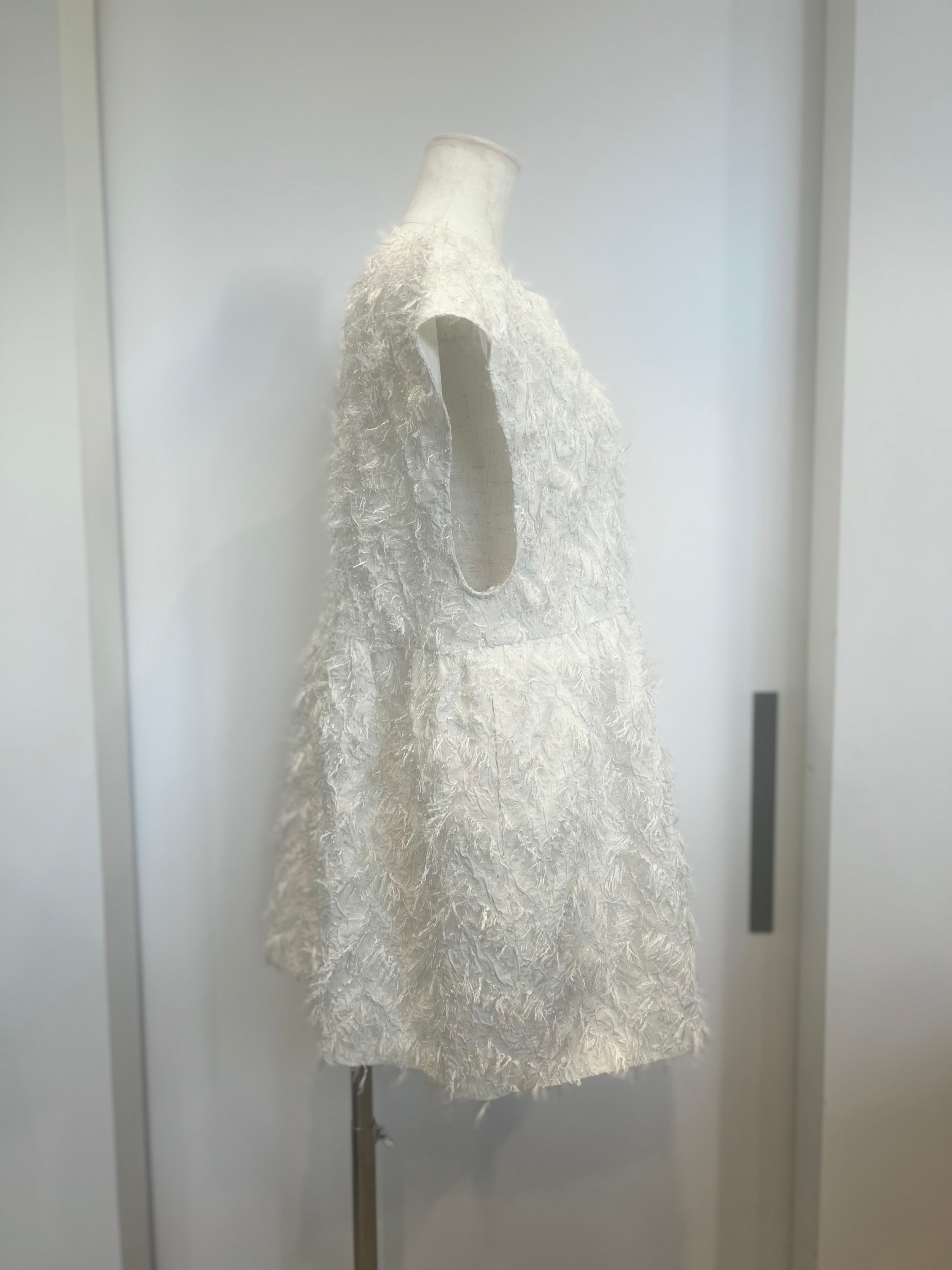 【PASSIONE】パールボタンシャギーフリンジジレ　516929