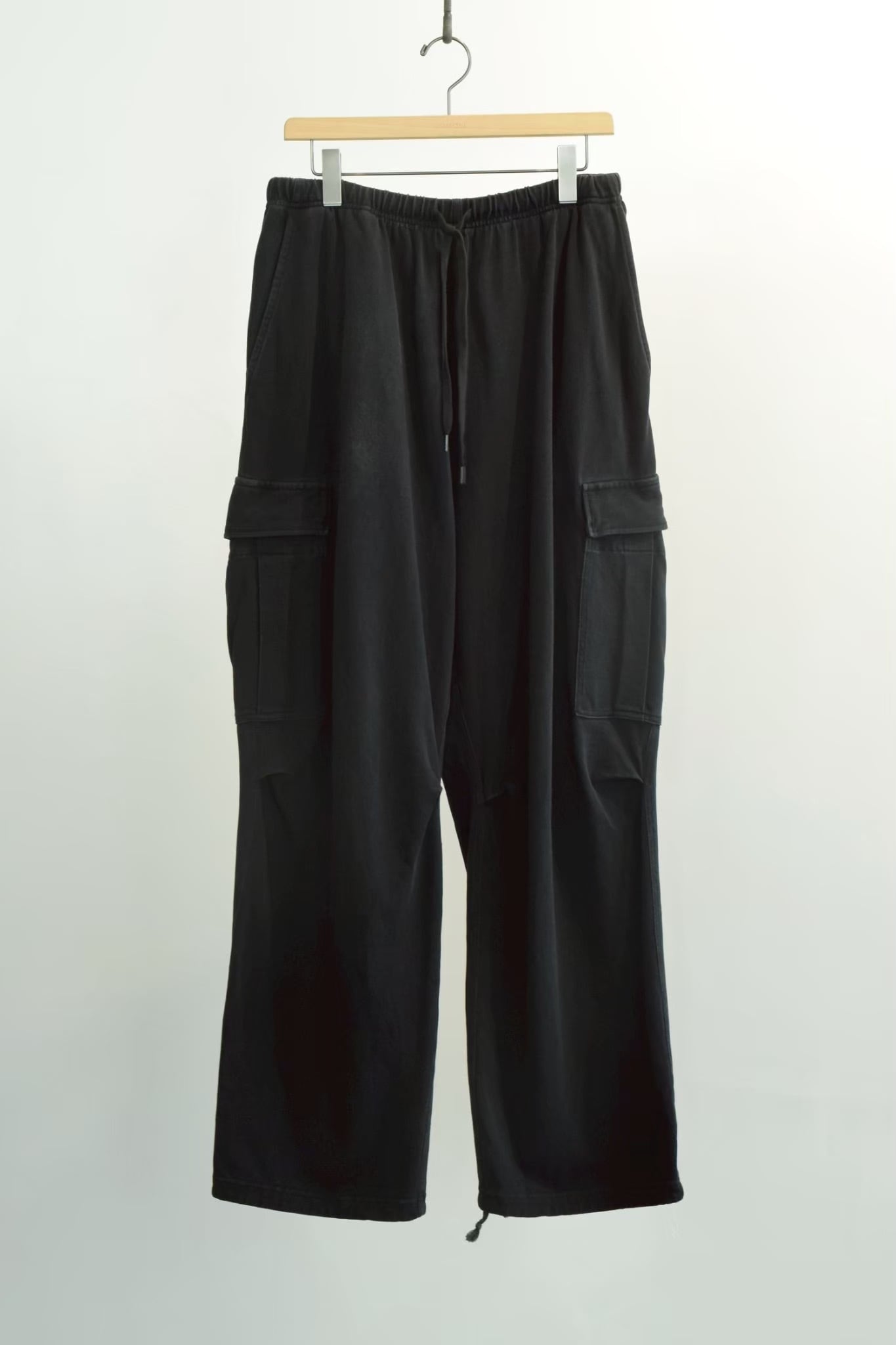 COMOLI(コモリ) / コットンジャージ6Pパンツ-BLACK-(D01-05007)