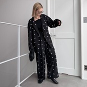 ミニフラワー刺繍タックPT/ブラック