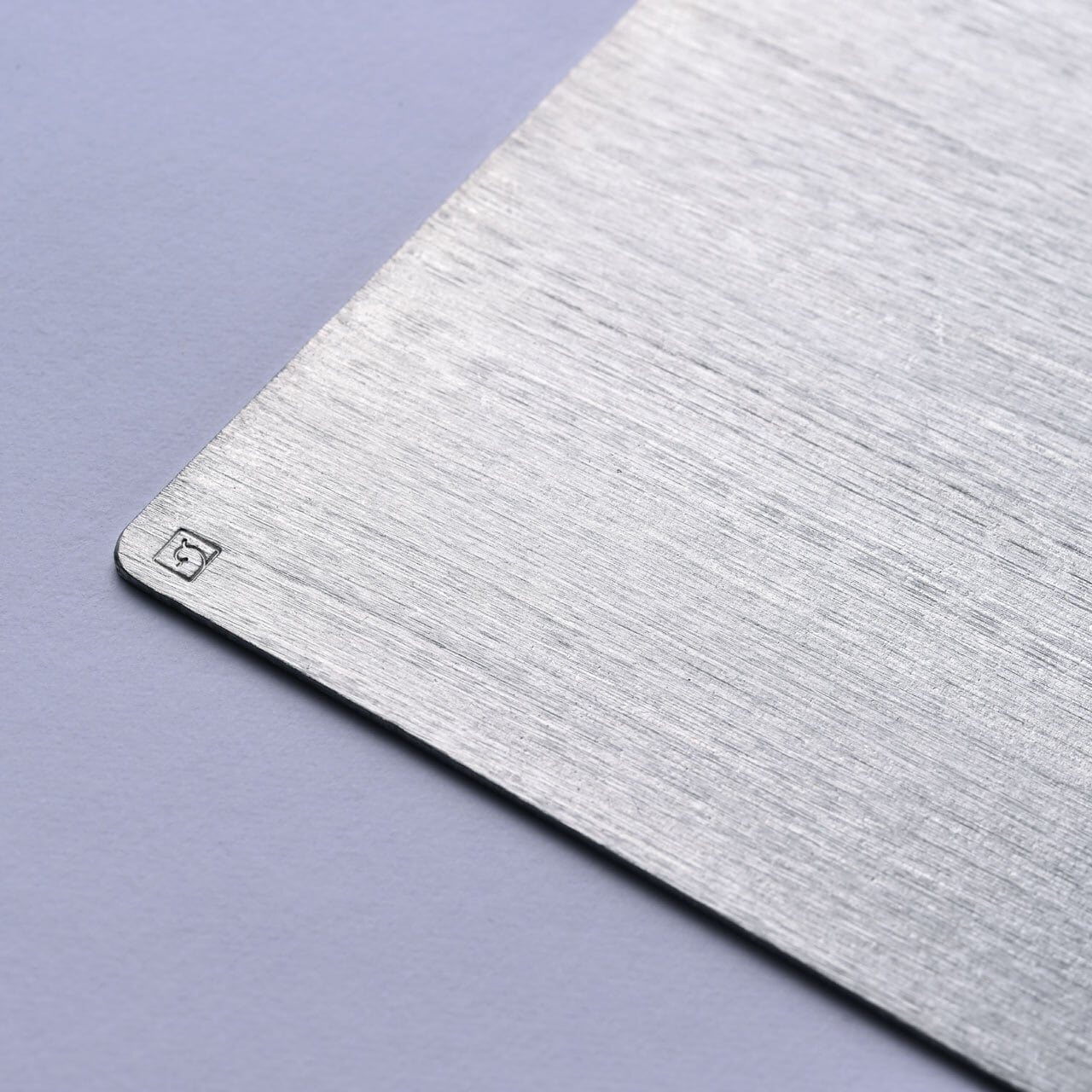 錫製プレート／皿／トレイ》静波 錫板 175×145｜銀雅堂 | 生活を楽しむ