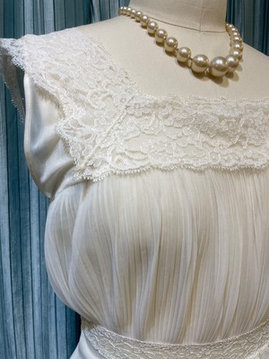 white lace pleats lingerie dress