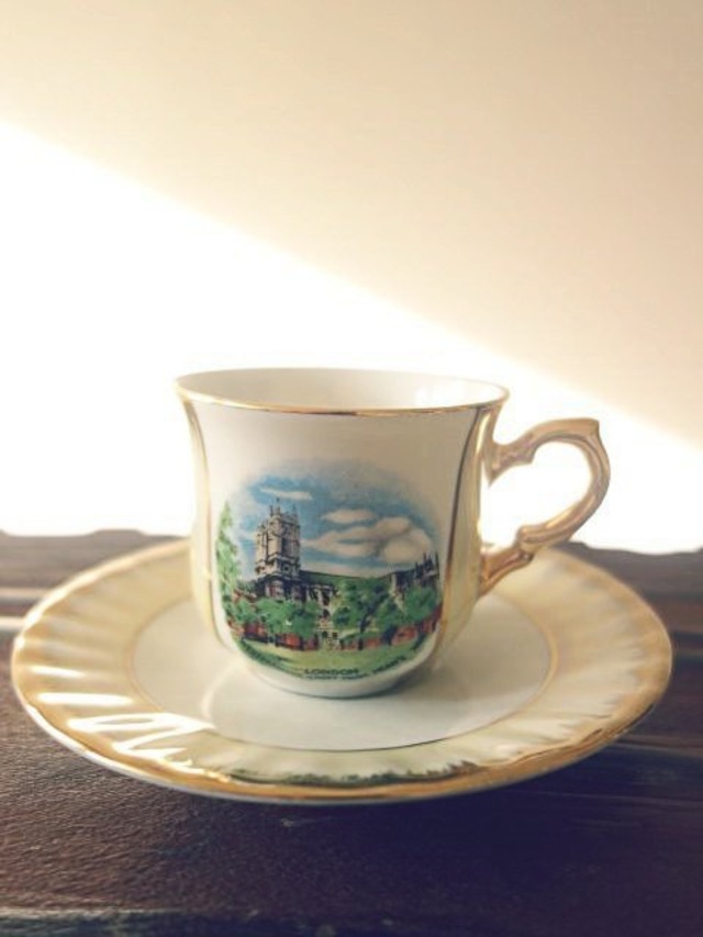 Made in england royal albert cup set