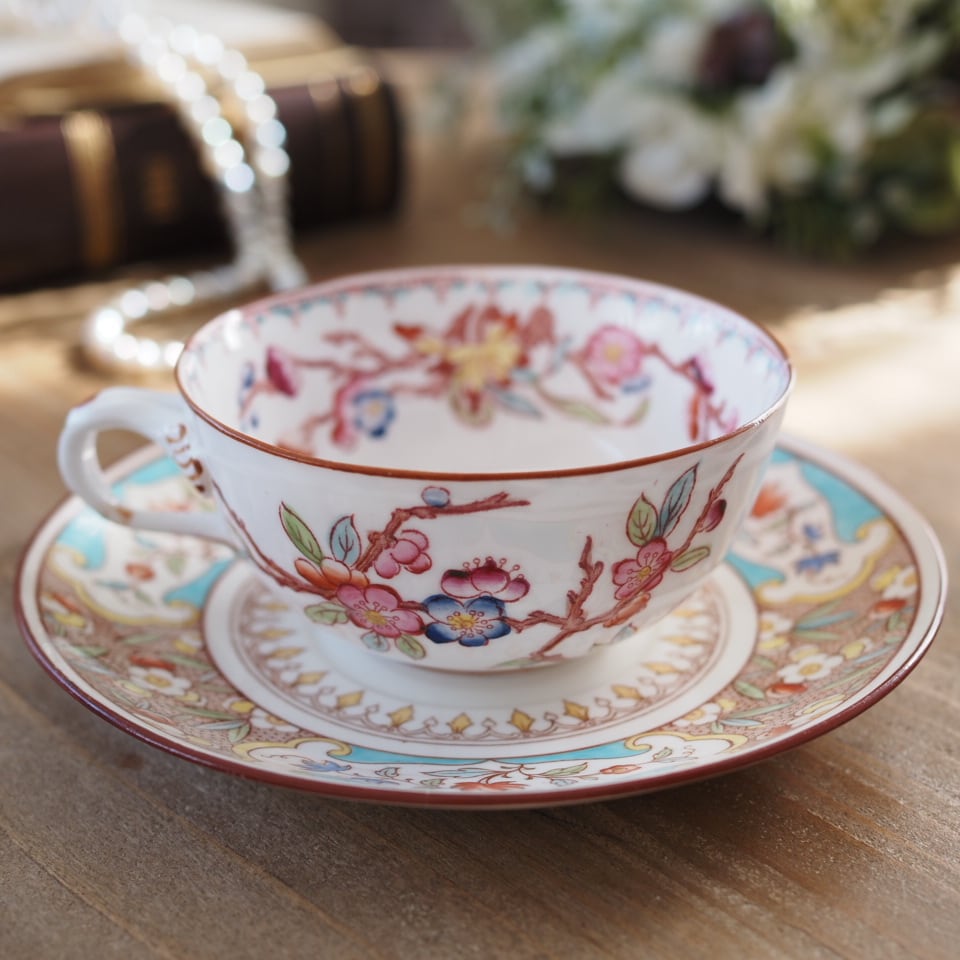 訳ありフランスアンティーク サルグミンヌ ミントン252＆767 カップ