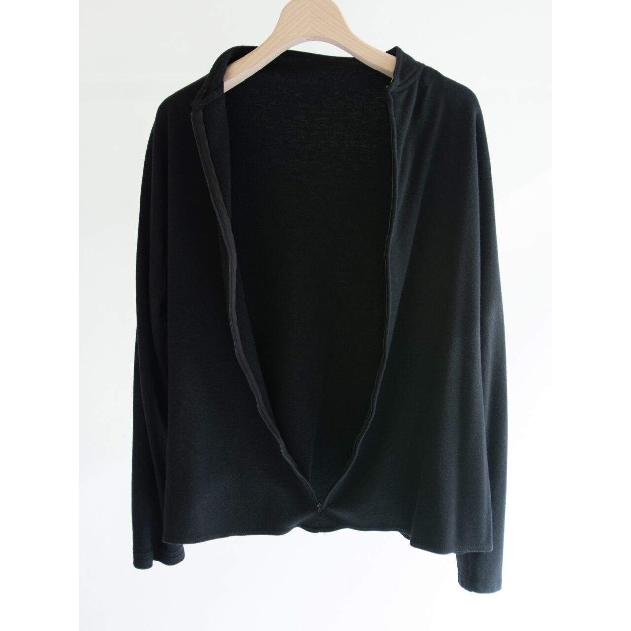 【VALENTINO GARAVANI】Made in Italy Cashmere Brend Jersey Pullover（ヴァレンティノガラヴァーニ イタリア製 カシミヤブレンドジャージープルオーバー カットソー）