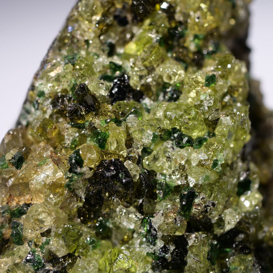 ペリドット オリビン カンラン石【2】/ 原石 標本 | ariife.公式