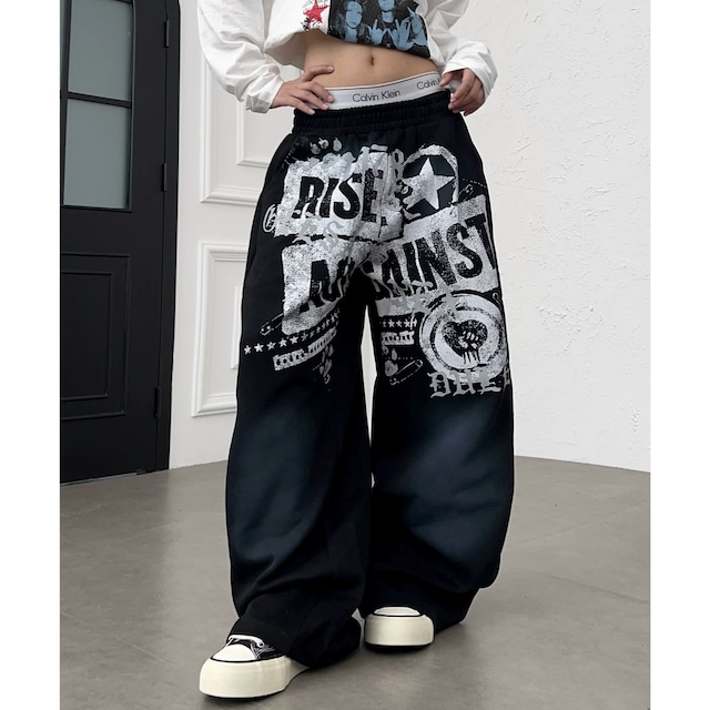 グランジグラフィックルーズフォルムカーブスウェットパンツ 2col R02540