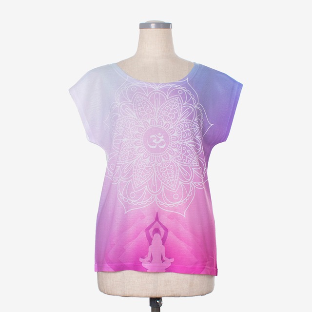 ヨガプリントTシャツ トワイライト　Yoga print T-shirt Twilight