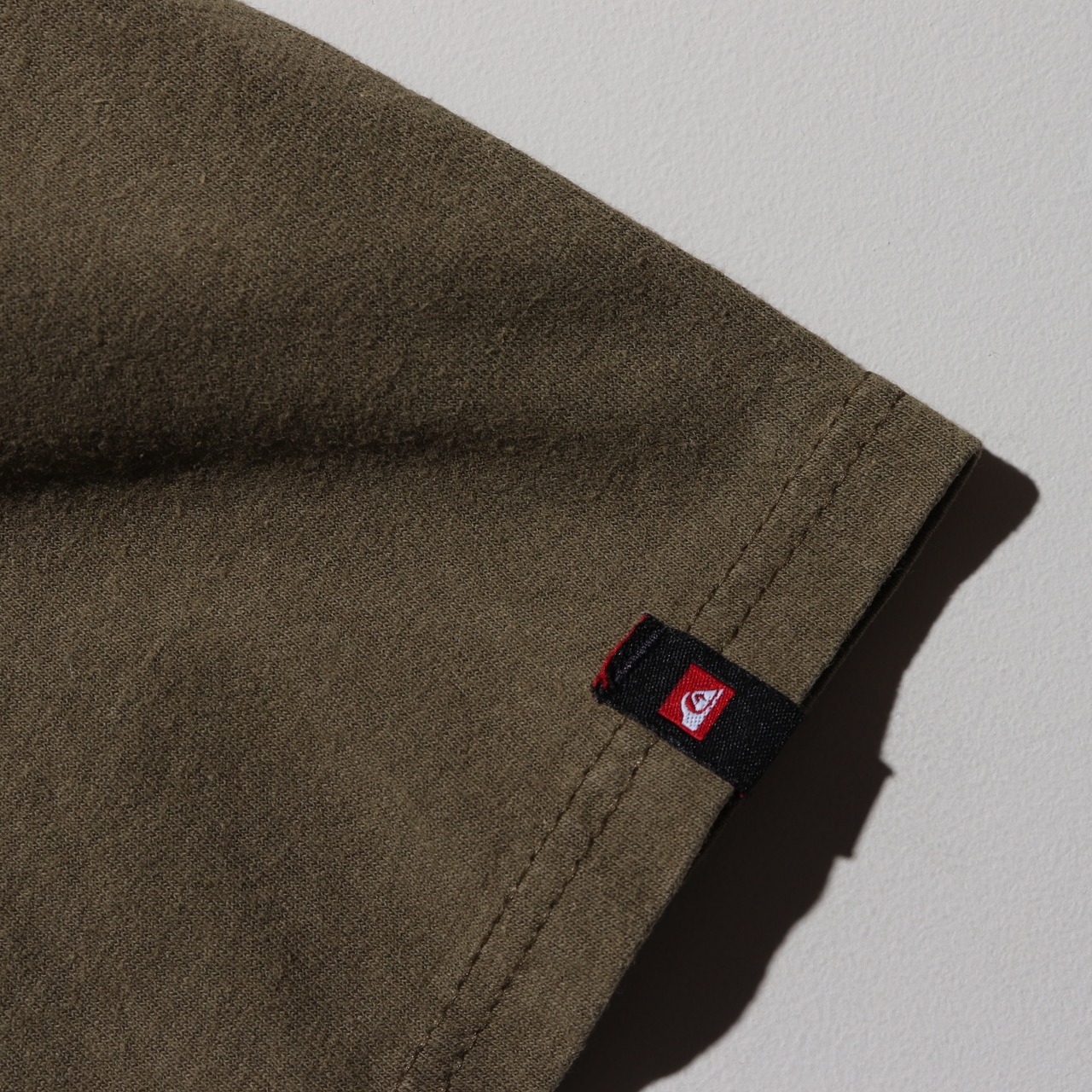 美品 M Y2K QUIKSILVER サーフ Tシャツ surf スケート クイックシルバー