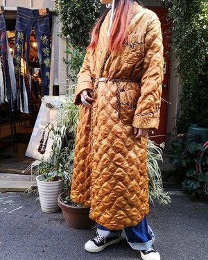 vtg quilting Chinese gown