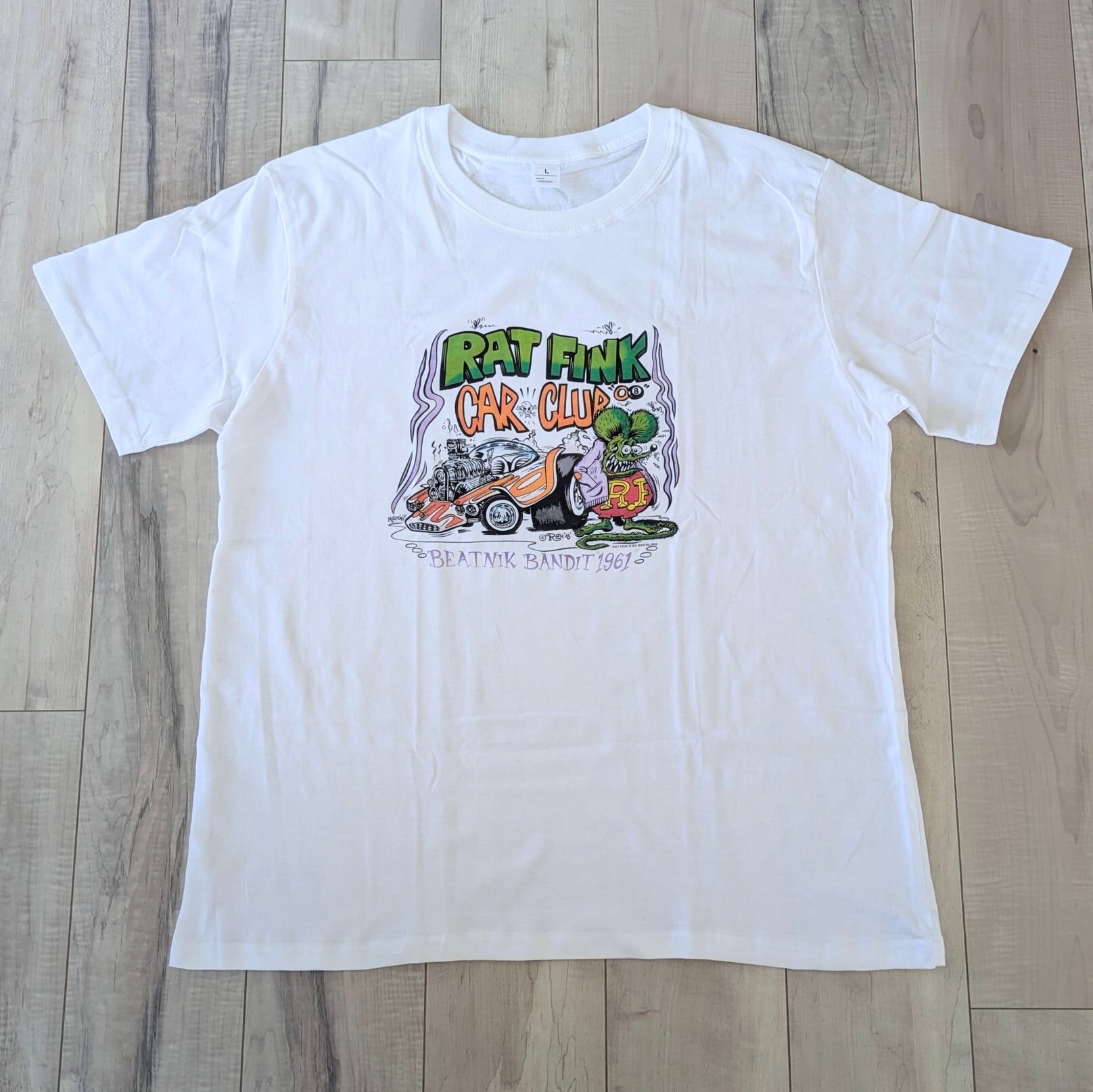 【 RATFINK（ ラットフィンク ) 】RATFINK CAR CLUB『 BEATNIK BANDIT 1961 』 / Tシャツ / WHITE〚アメリカン雑貨 アメトイ〛
