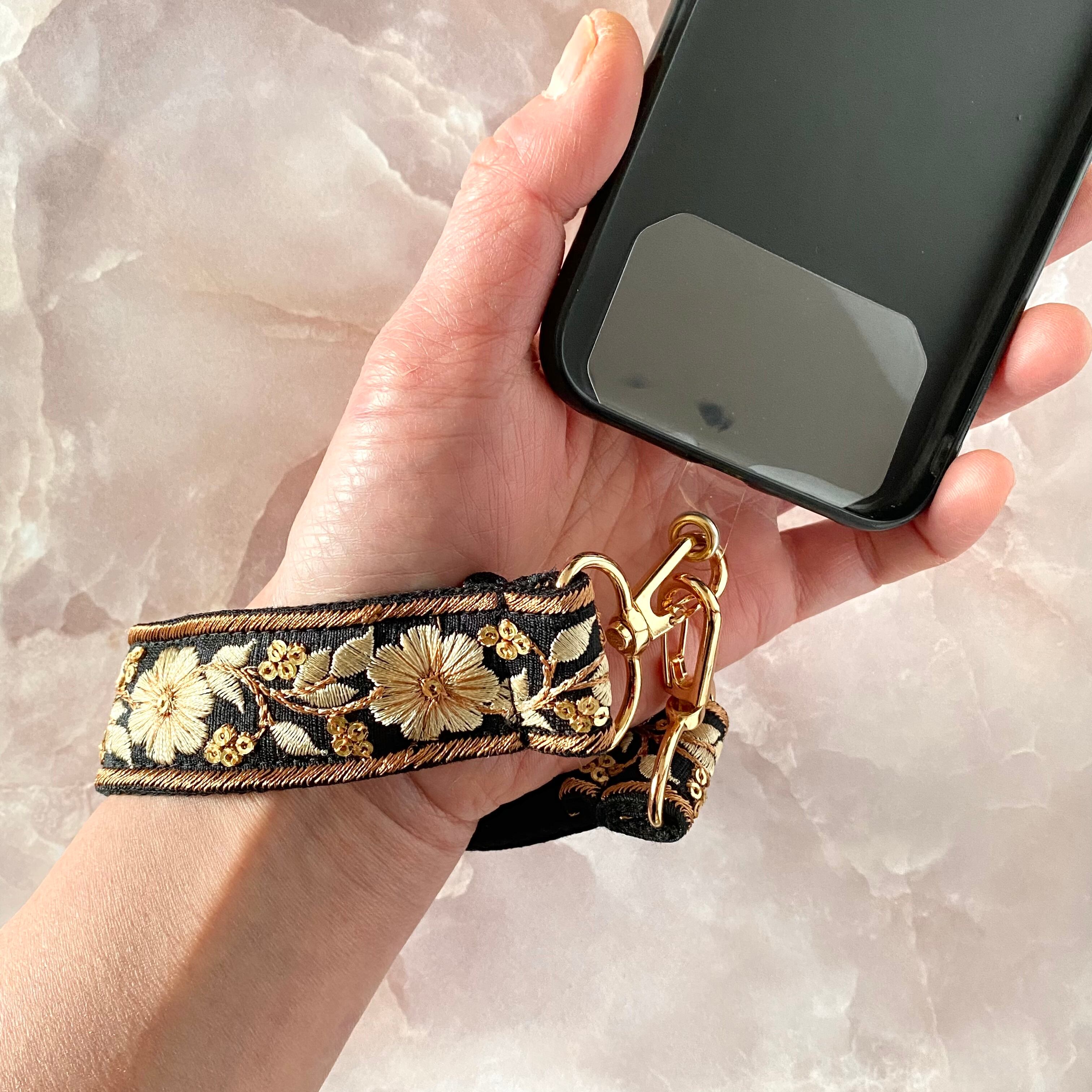 «A40»♥️完売♥️スマホストラップハンドストラップ*用途色々便利インド刺繍リボン アクセサリー «A40»♥️完売♥️スマホストラップハンドストラップ