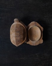 香合　亀　木彫　共箱