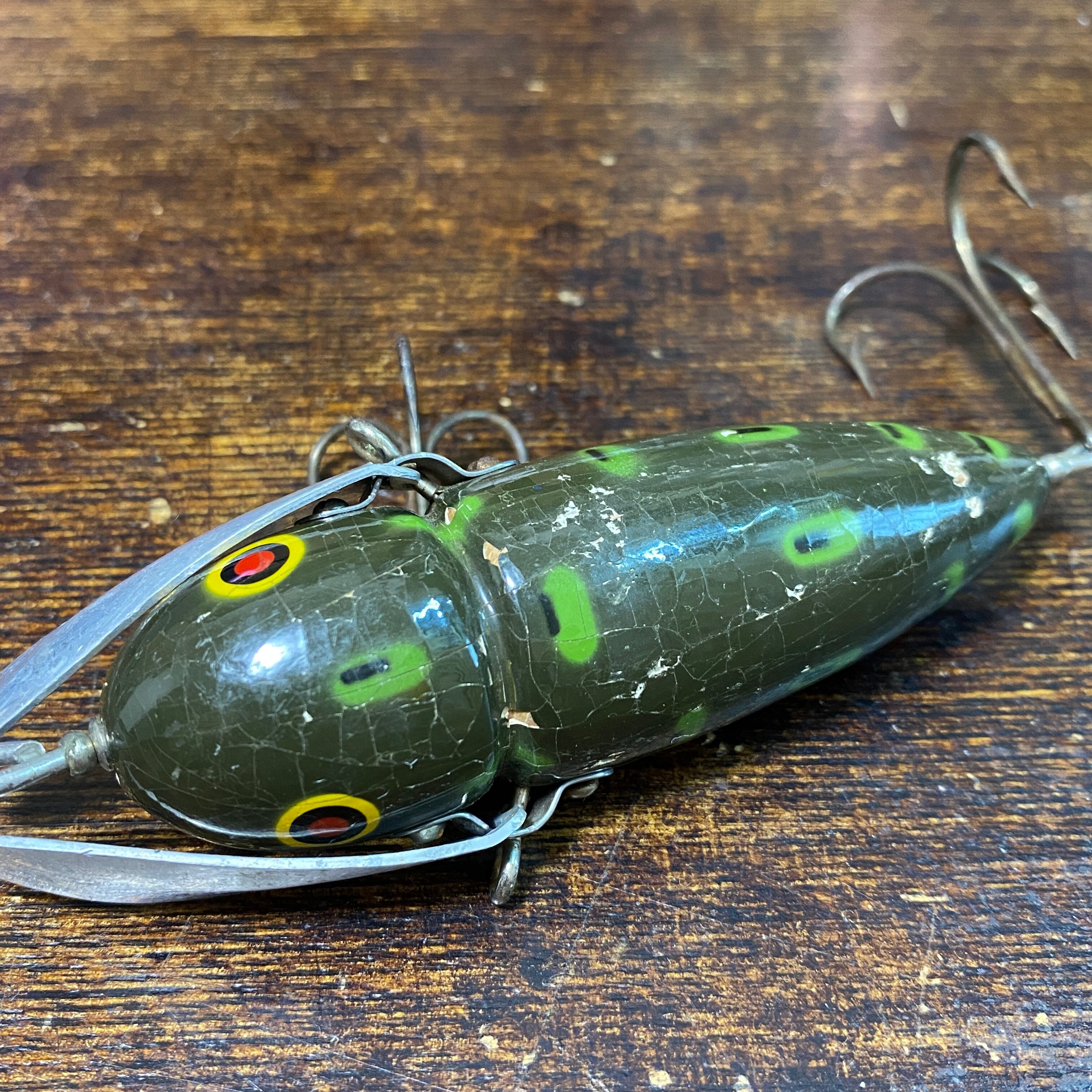 Heddon #2150 Musky Crazy Crawler Date:1939-1956