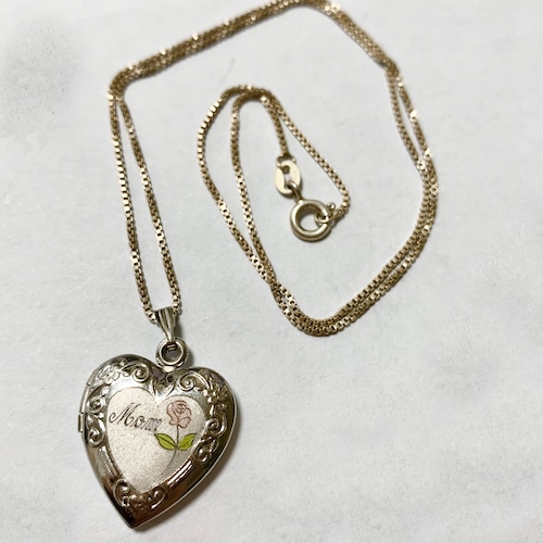 Vintage Heart Shaped For Mom Locket Pendant  Necklace