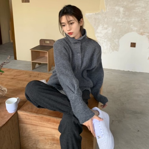 ニットセーター レディース トップス ニット セーター 長袖 リブニット スタンドカラー ハイネック フロントボタン ゆったり ルーズ 秋冬 シンプル カジュアル お出かけ おしゃれ ファッション