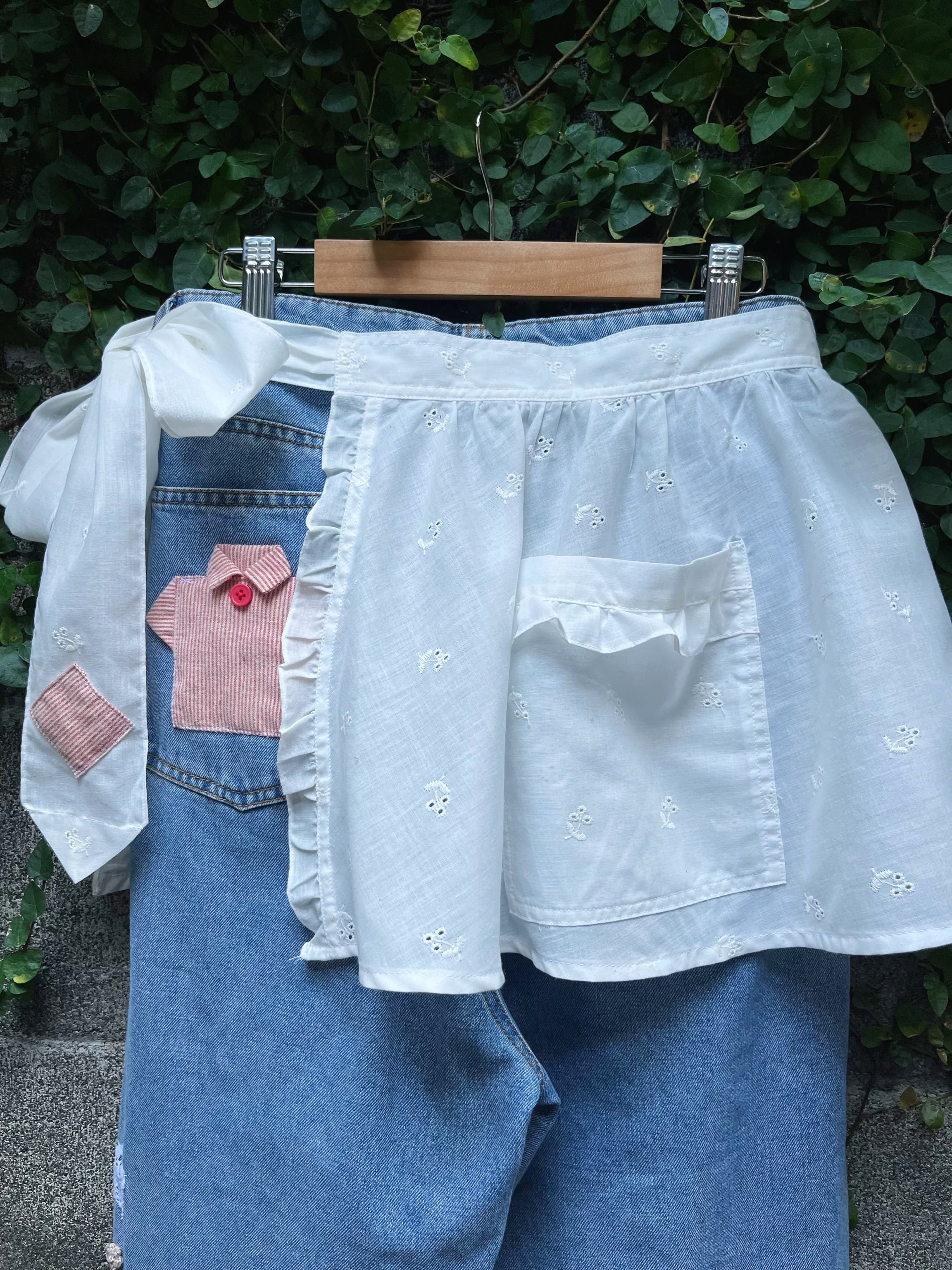 remake ✂︎ dwarf's house apron denim pants