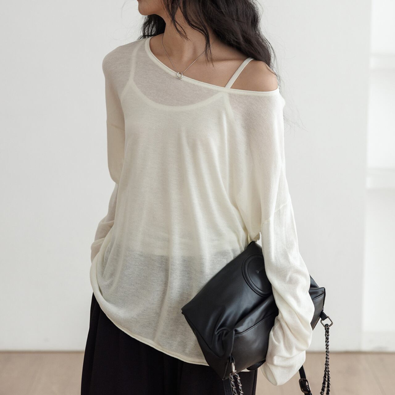 relaxed sheer top L0364