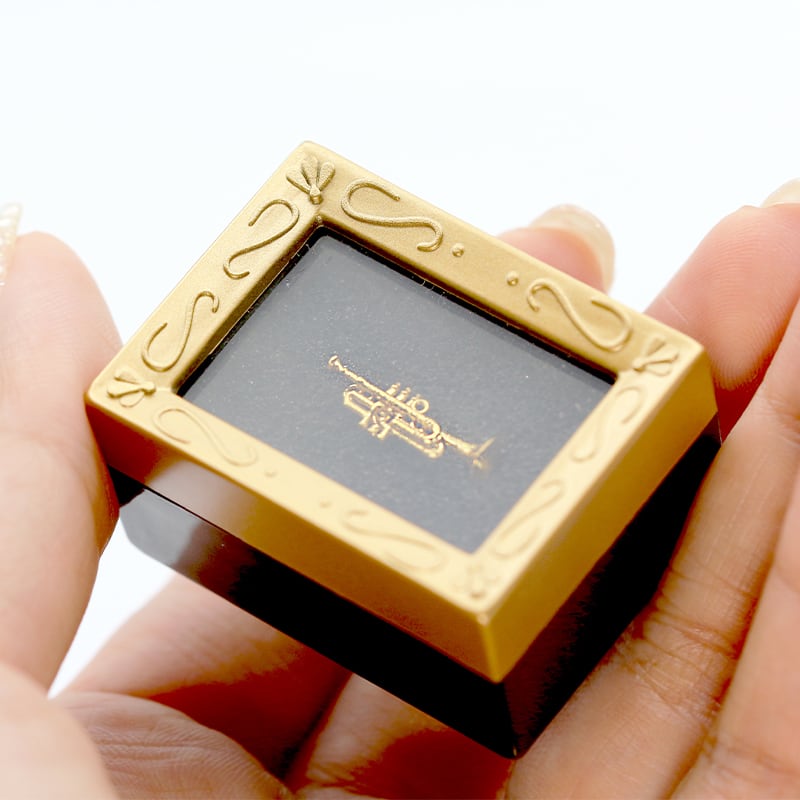 純金 楽器のコレクション バイオリン】約1g | JUNGOLD【純金の世界】
