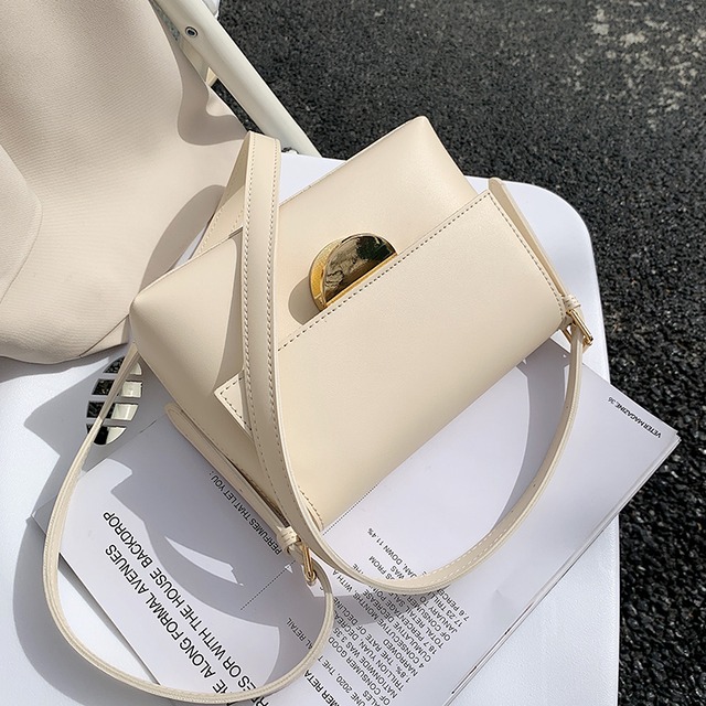 サマーレッド 夏物 スクウェア メッセンジャーバッグ 手作りハンドバック83895032368