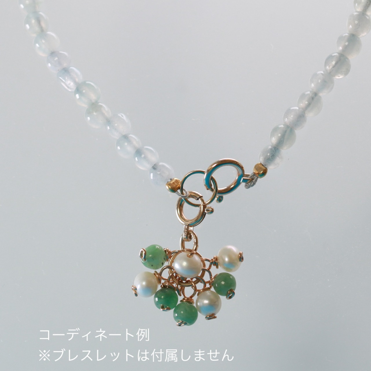 今季一押し！ マスカットのような翡翠チャーム！ K10 grapes G ペンダントトップ A貨翡翠 jd_pt1209