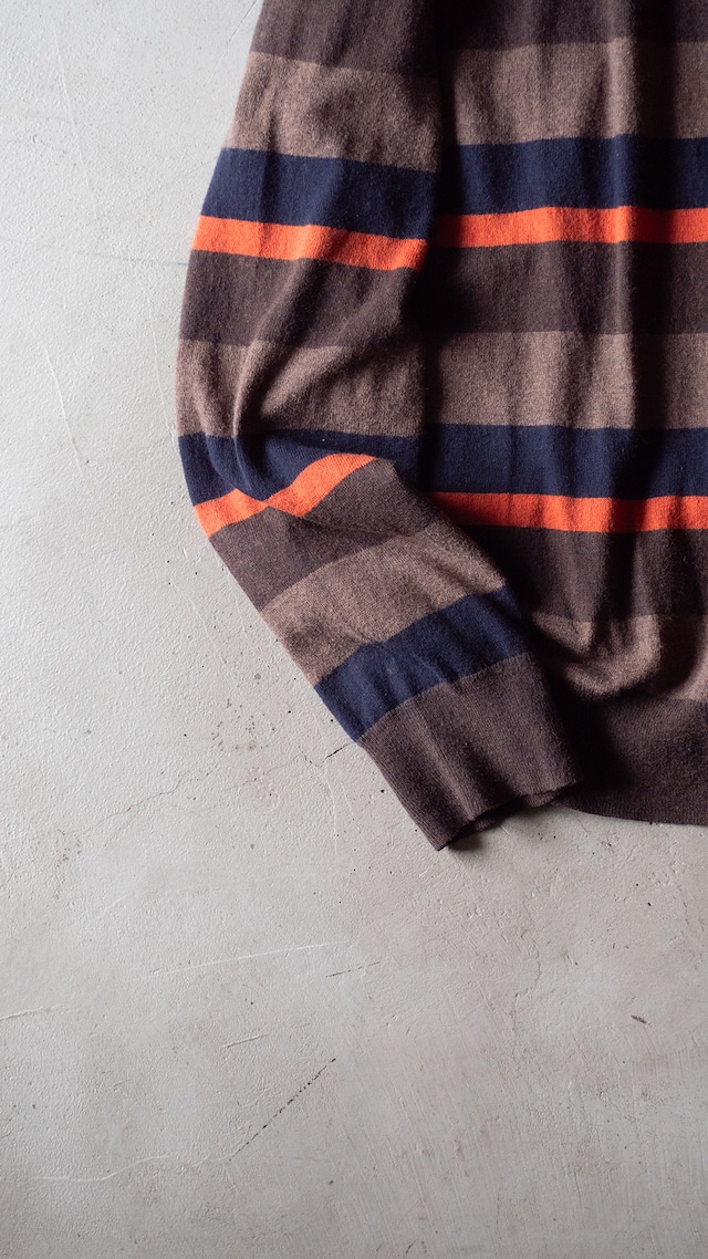 "Eddie Bauer" used Multi border knit