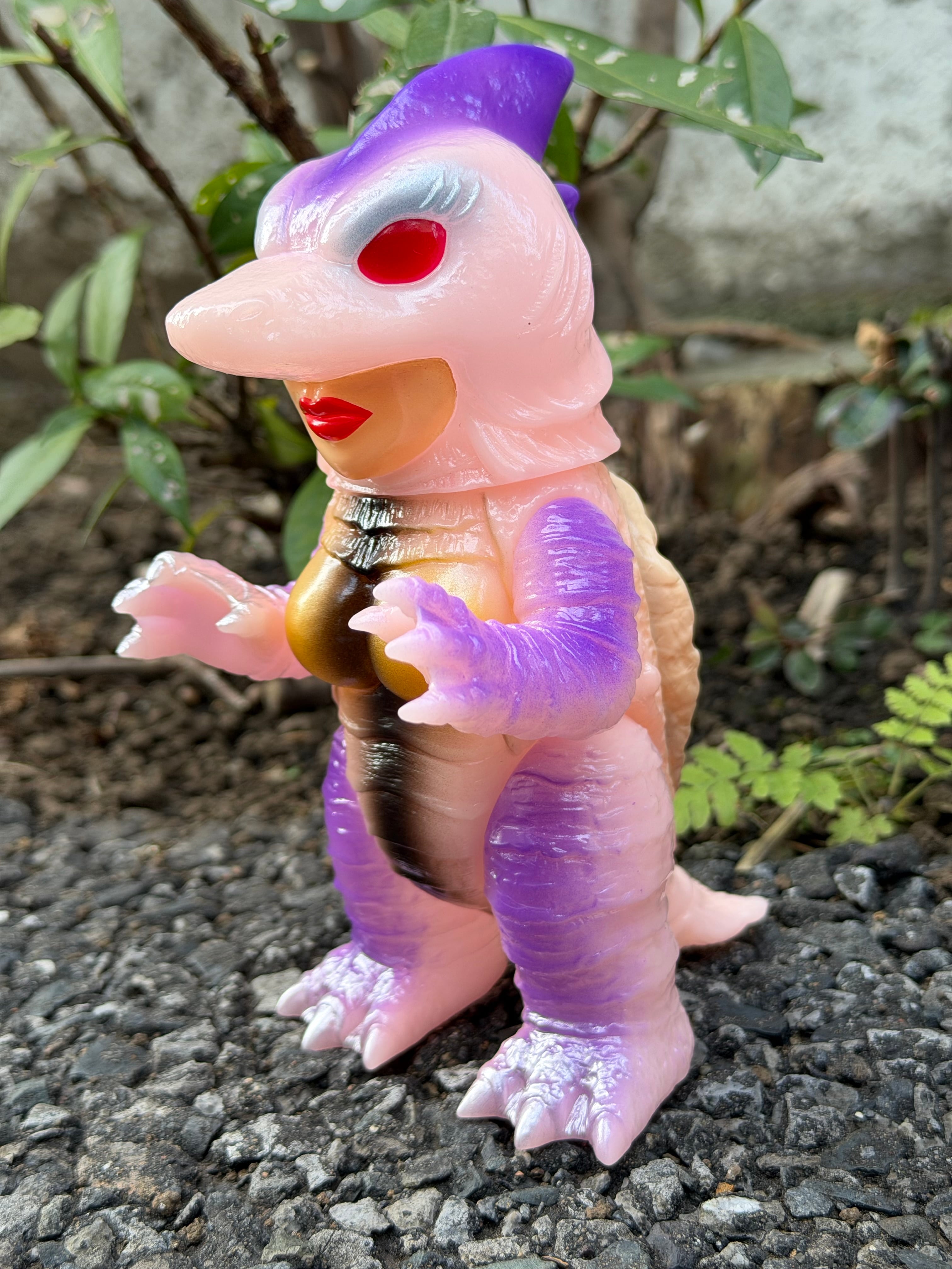 ピンクトイズ 海の怪獣 アワビラス 蓄光 レッドシャーク ソフビ 官能ソフビ ピンクトイズ 海の怪獣 アワビラス 蓄光 レッドシャーク ソフビ 官能