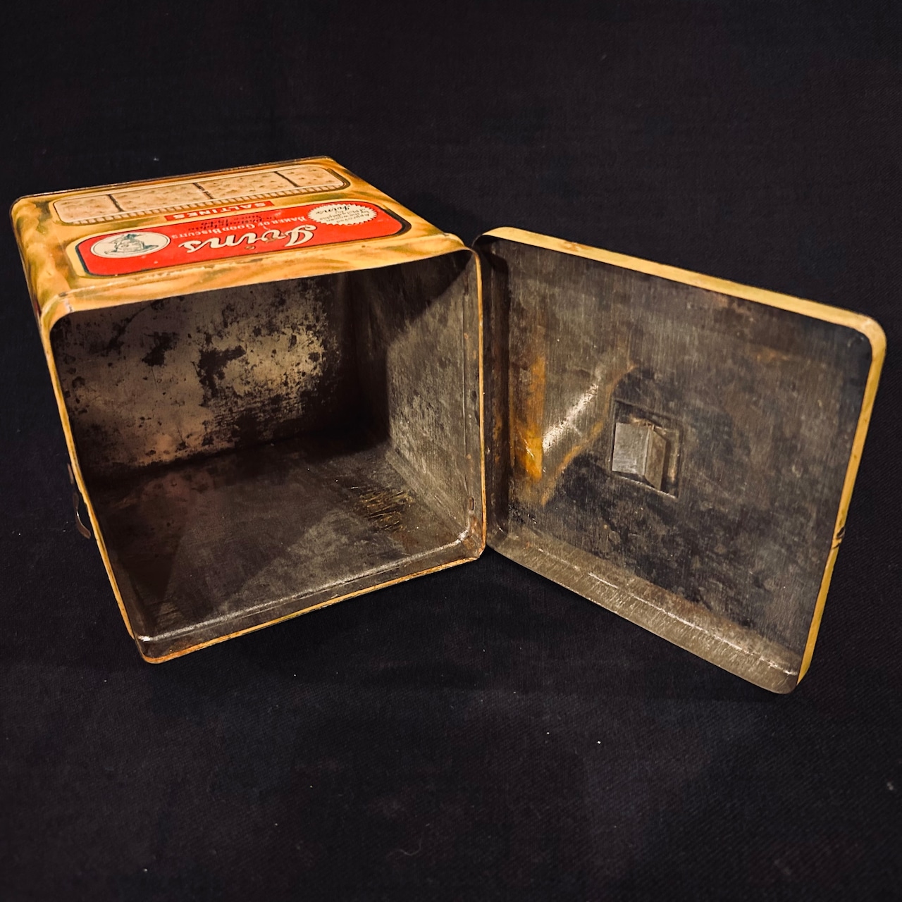 1920s アイヴィンズ ソルティン クラッカー ヴィンテージ ティン缶 IVINS “SALTINES” Cracker Tin T-684