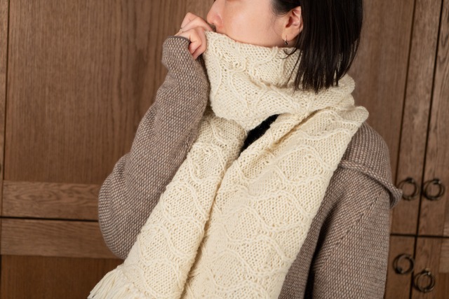 冬空（大判マフラー）　編み物キット　byコリドーニッティング
