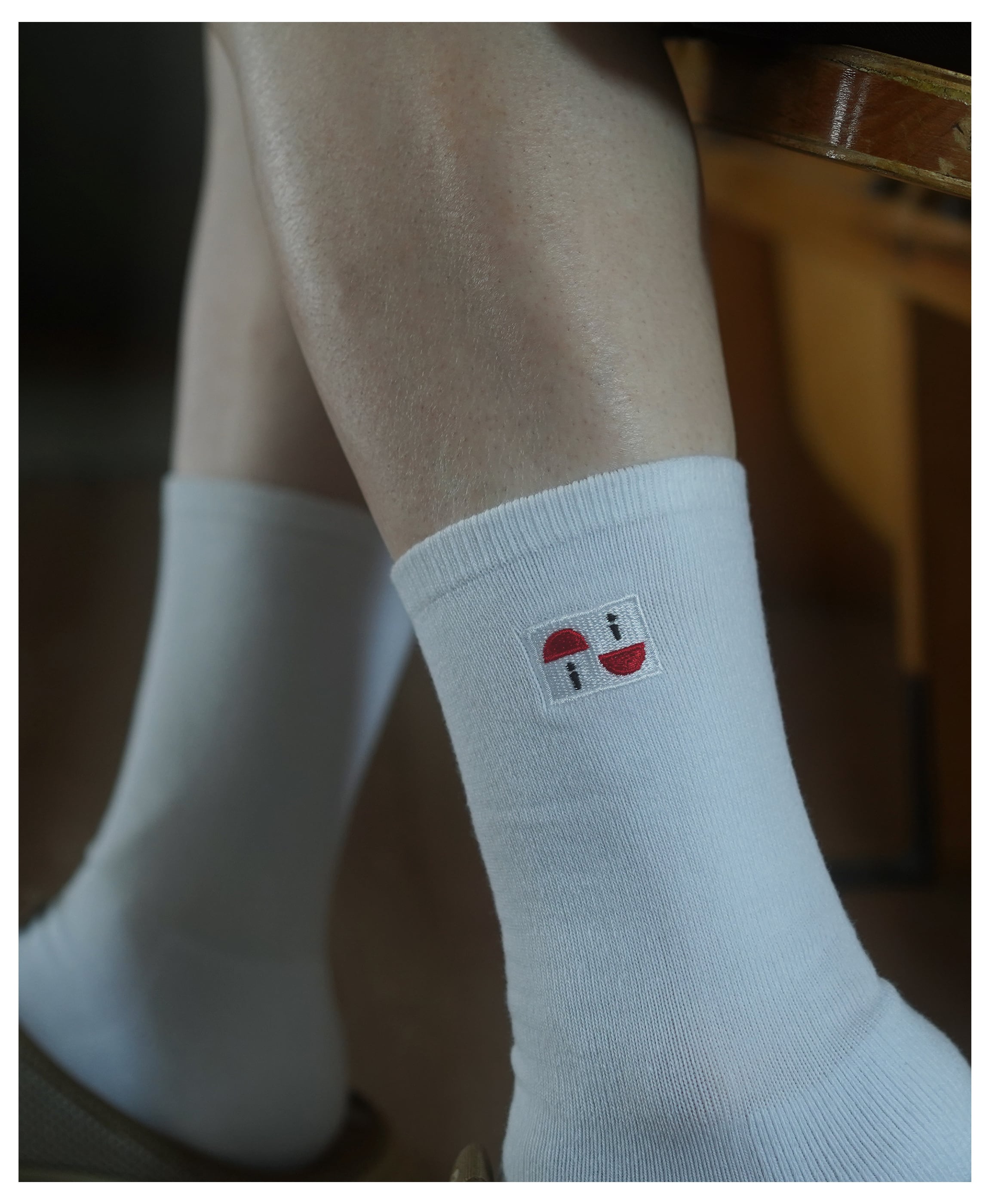 「am3:41」 Basketball Socks /History.02/ -White-